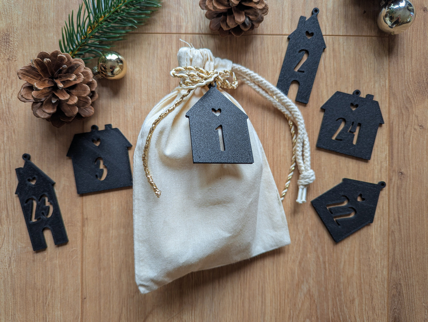 Adventskalender Anhänger, Zahlenanhänger 1-24, Häusschen Anhänger