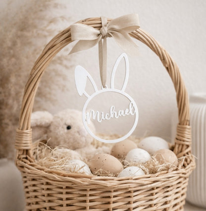 Osteranhänger mit Namen personalisiert