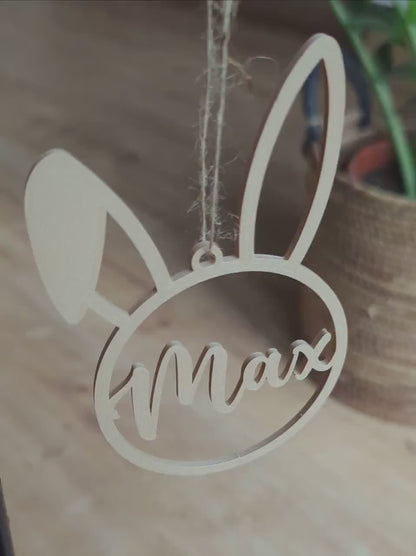 Osteranhänger mit Namen personalisiert